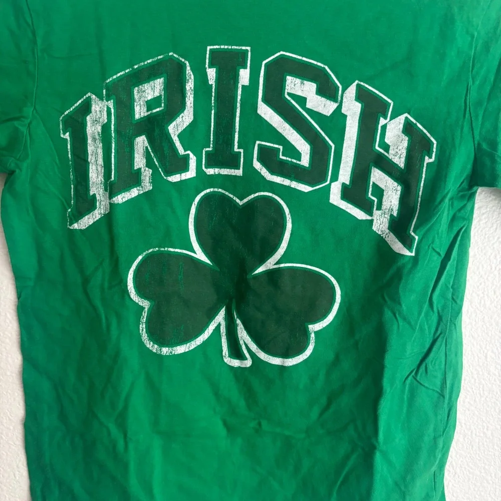 The Childrens Place Boys Irish Shamrock Graphic Tee Green Size M 7/8